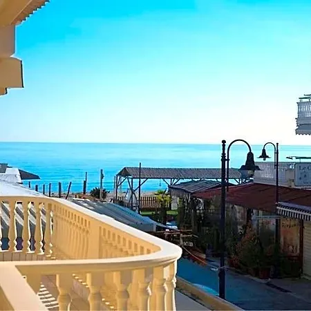 Parthenon Art Hotel-seaside Collection 酒店 3*