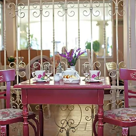 酒店 Parthenon Art Hotel-seaside Collection 3*